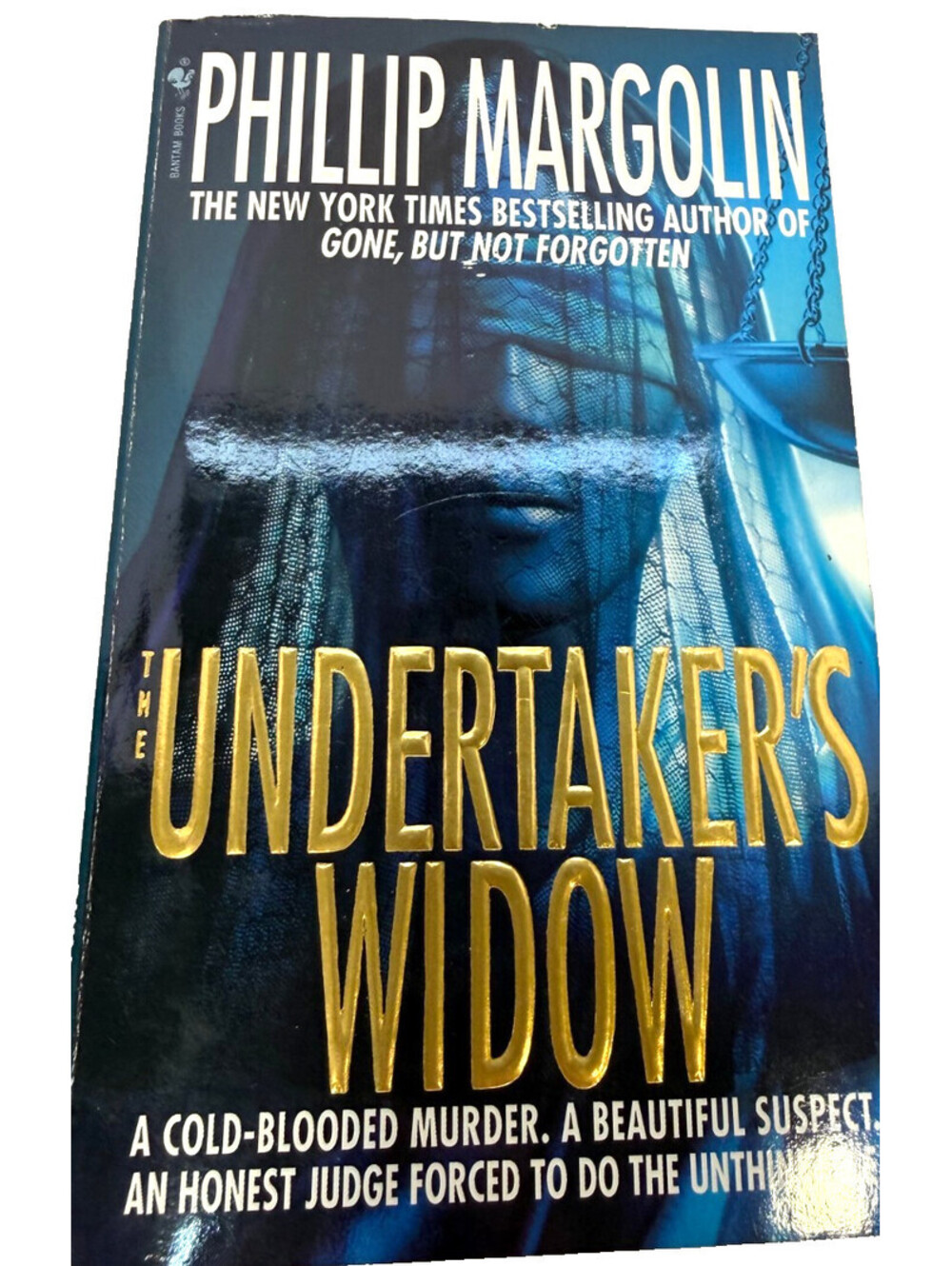 The Undertaker’s Widow Phillip Margolin PB 1999 Legal Thriller Bantam Paperback